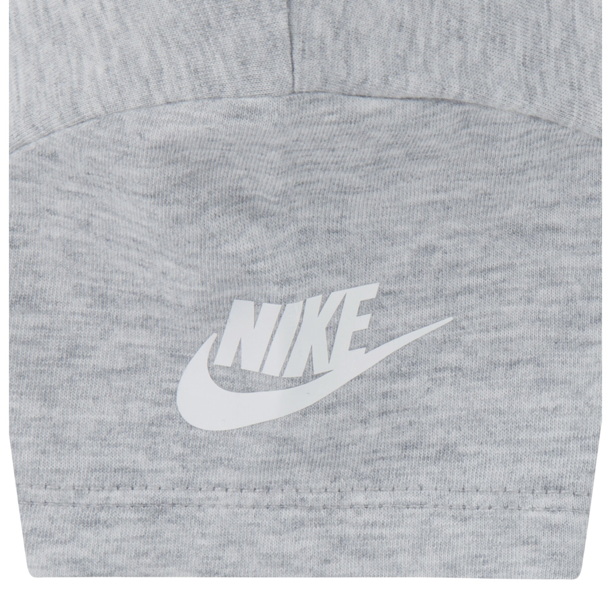 Nike Completo 2 Pezzi T-Shirt-Bermuda tinta unita Grigio per Bambino 86J213 GRIGIO NIKE 