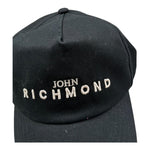 John Richmond Cappello con Visiera Tinta Unita con Logo per Bambina RGP26027BT NERO JOHN RICHMOND 