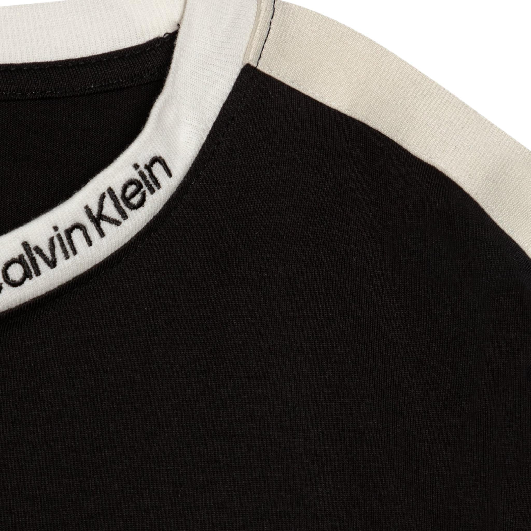Calvin Klein T-Shirt Tinta Unita con Profili In Contrasto per Bambino IB0IB02457 NERO CALVIN KLEIN 