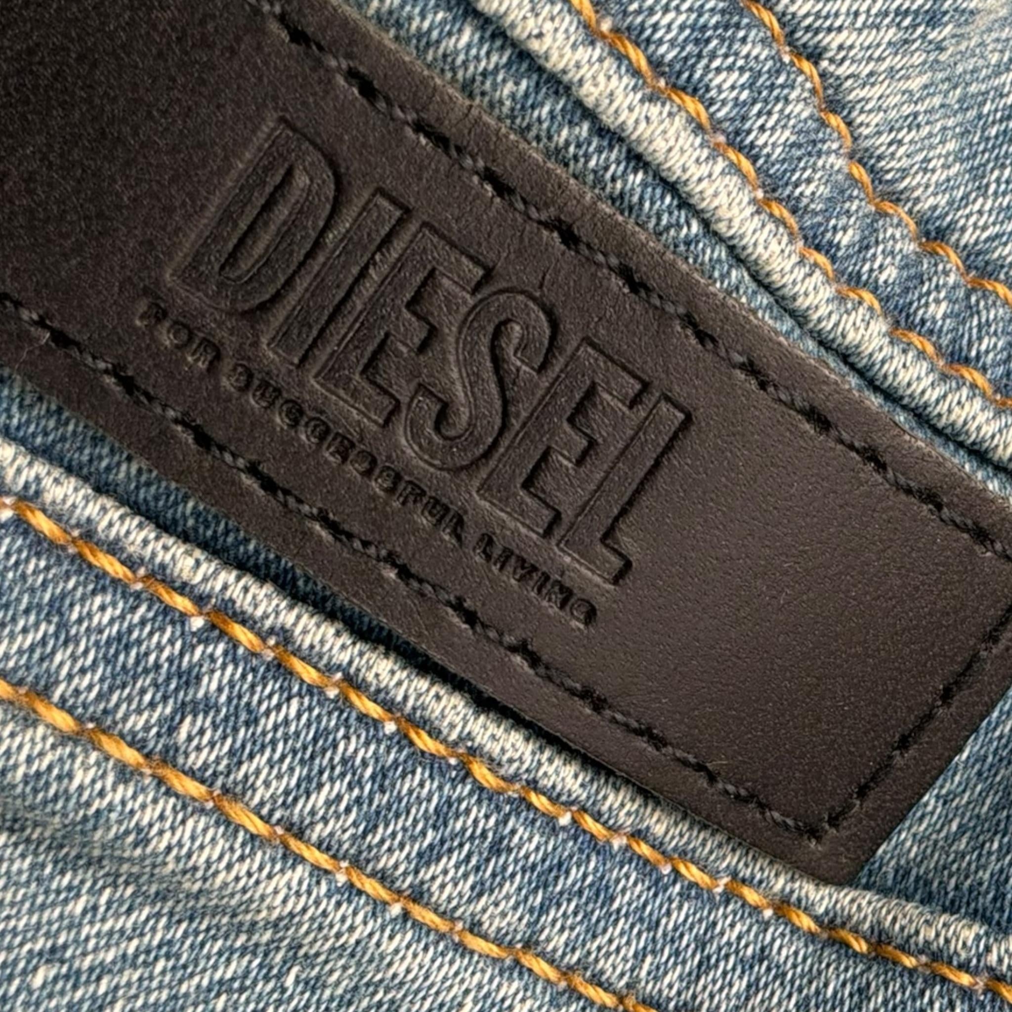 Diesel Jeans Tinta Unita con Girovita Regolabile per Bambino 00J3Y1 BLU DIESEL 