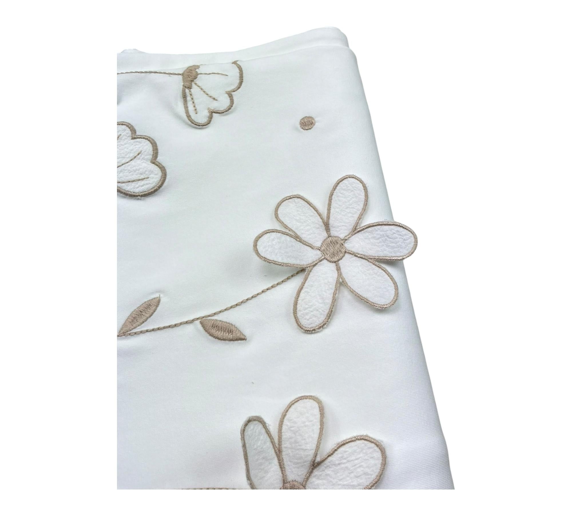 Le Bebe Coperta Tinta Unita con Ricami per Neonata LBG6307 BIANCO LE BEBE 